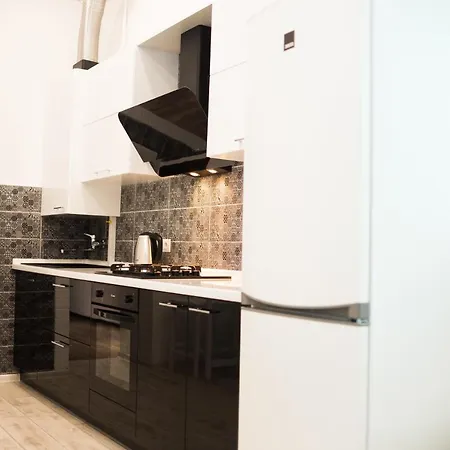 Modern Apartment *