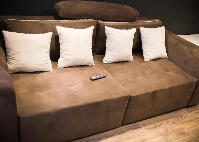 Modern Apartamento Leópolis